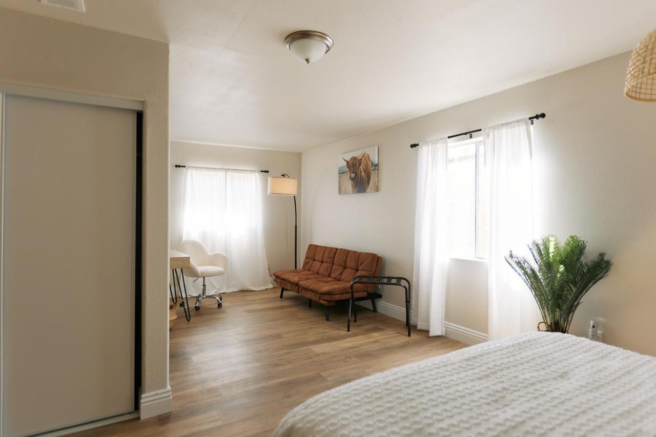 Minutes To Jt National Park, Hot Tub & Game Room Joshua Tree Exterior foto